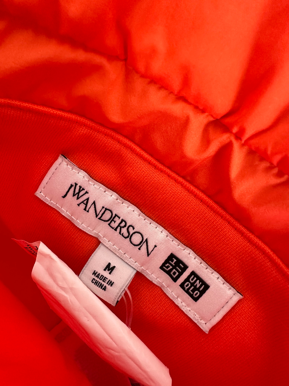 Пуховик Uniqlo & JW Anderson