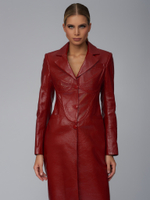 Женский красный кожаный плащ