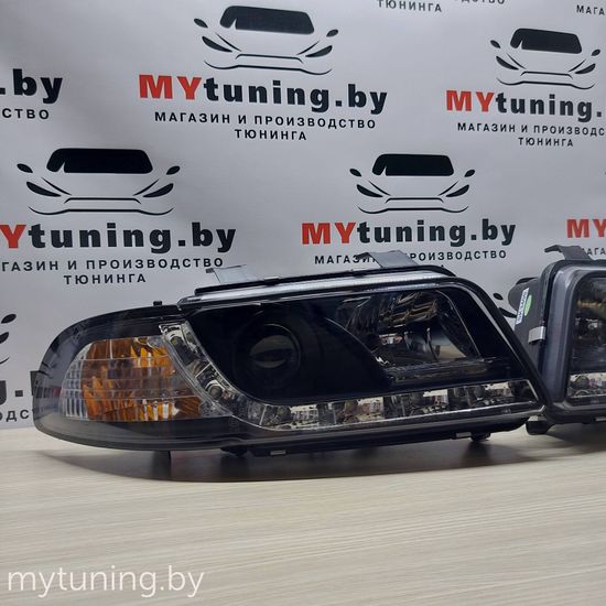 Передние фары Audi A4 B5 daylight black