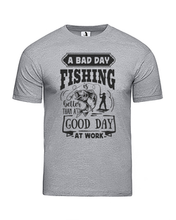 Футболка A bad day fishing прямая серая меланж с черным рисунком