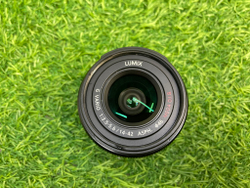 Panasonic Lumix DMC-G7 Kit 14-42mm