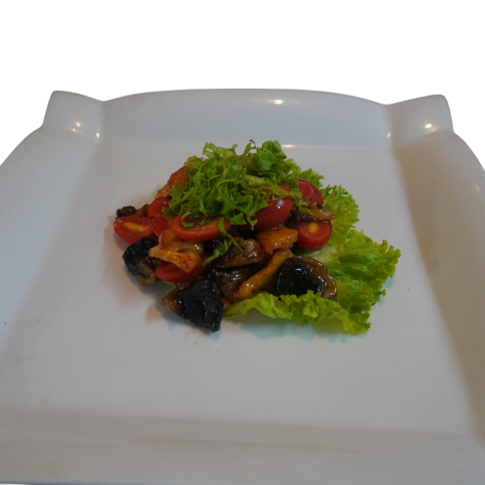 Салат Шампиньоны с курицей в крахмале