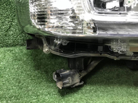Фара правая Land Cruiser 200 (2015-2021) LED