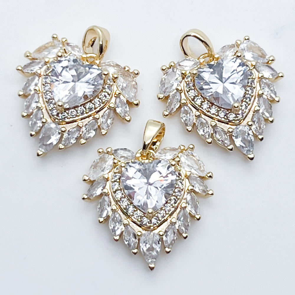 Подвеска Сердце, цвет золото, фианиты, размер 18*19 мм, цена за 1 шт