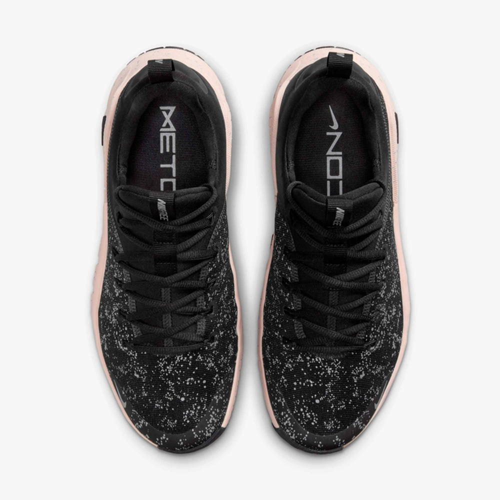 Кроссовки женские Nike Free Metcon 6 SE (Черно-Кремовые)