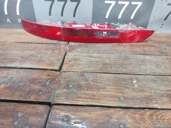 ПТФ задний левый Audi Q5 (8R) 08-17 Б/У Оригинал 8R0945095