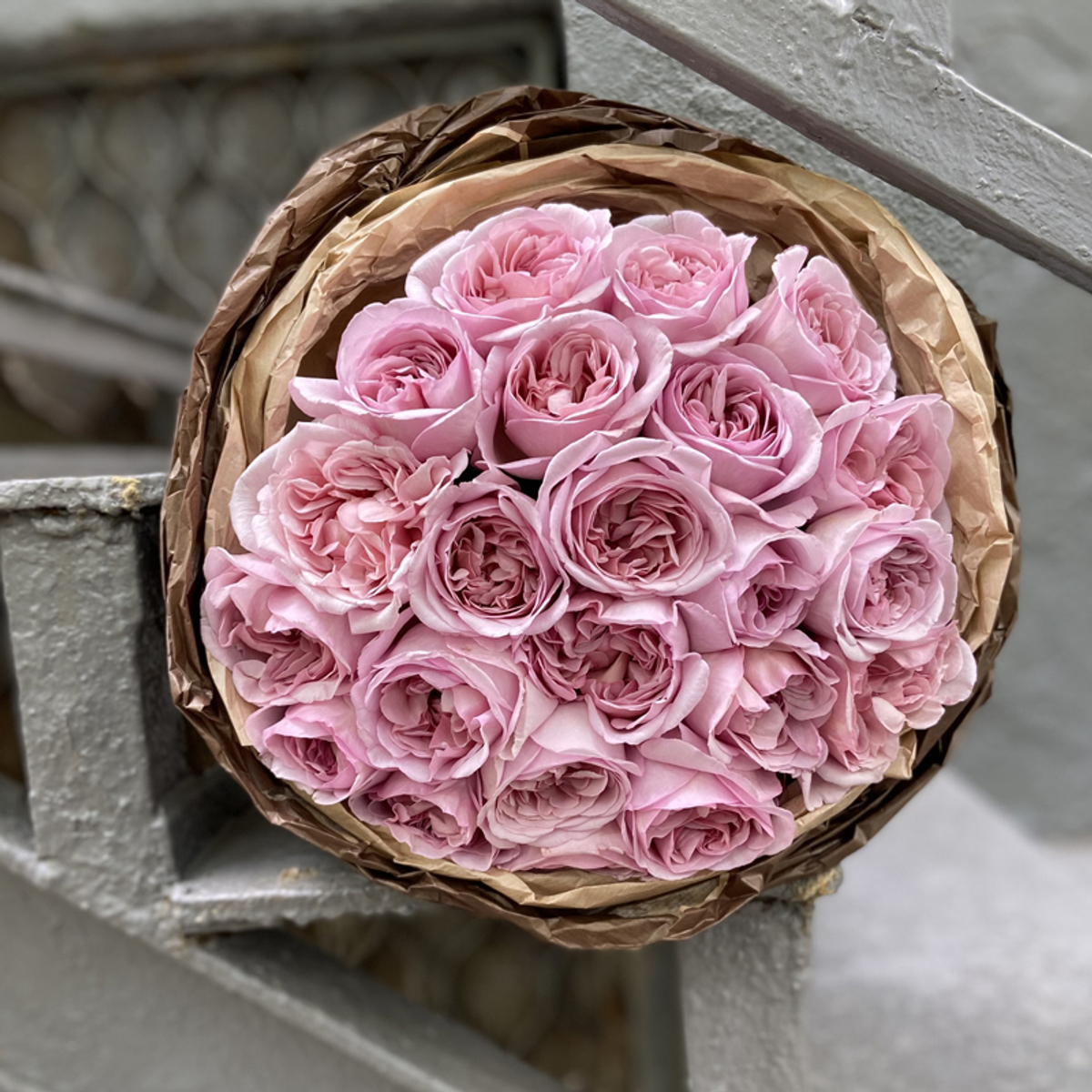 Шоколя Романтика — букет ароматных воланных роз