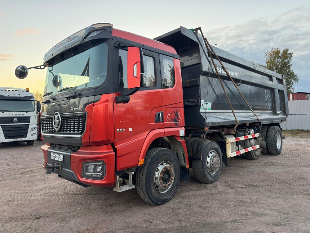Shacman (Shaanxi) SX* 8x4 Самосвал SX331863366 (Дизельный, 12,5 л, 544 л.с., МТ)