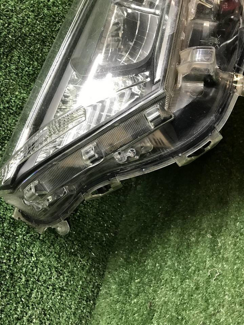 Фара левая Toyota RAV4 5 XA50 (2018-н.в.) LED