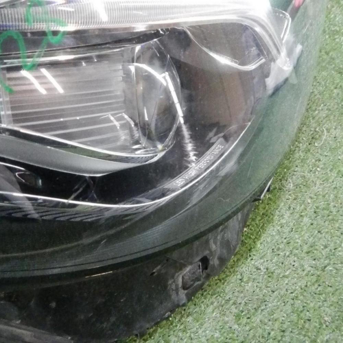 Фара правая Mercedes E W213 (2016-2021) LED
