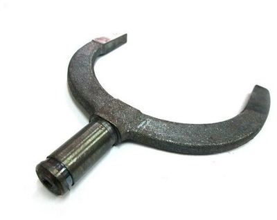 Вилка 80-1723021 переключения понижающего редуктора МТЗ-80/82 (ВЗТЗЧ)