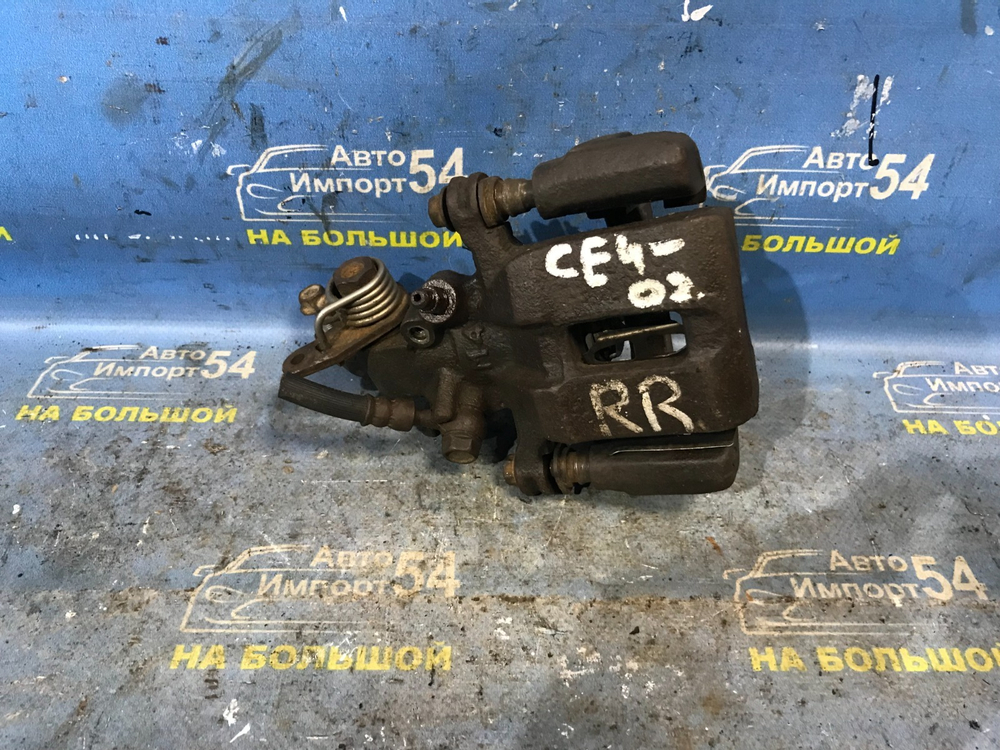Суппорт тормозной задний правый Honda RAFAGA 1995