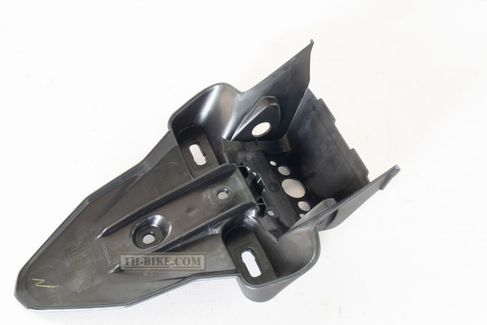 80100-KPP-T00. FENDER, RR. Honda CBR125, CBR150, CBR250, CBR300 (2011-2017)