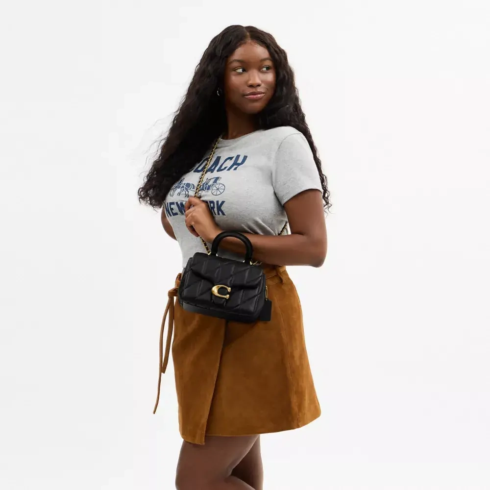 COACH СУМКА TABBY С РУЧКОЙ СВЕРХУ И СТЕЖКОЙ, ЧЕРНЫЙ