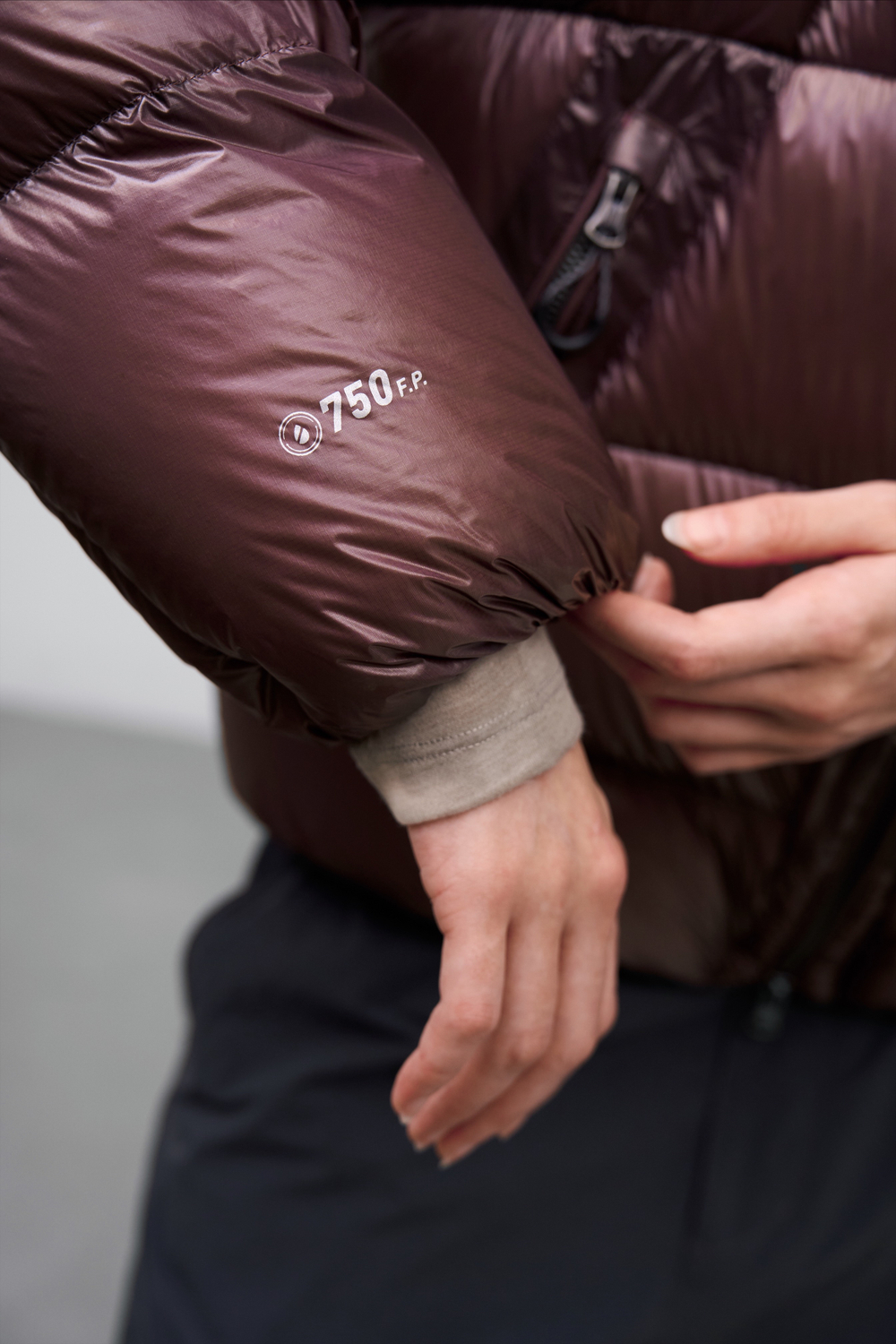 Куртка Nothomme Blue Ultra-Lightweight Water-Repellent Down Jacket "Purple"