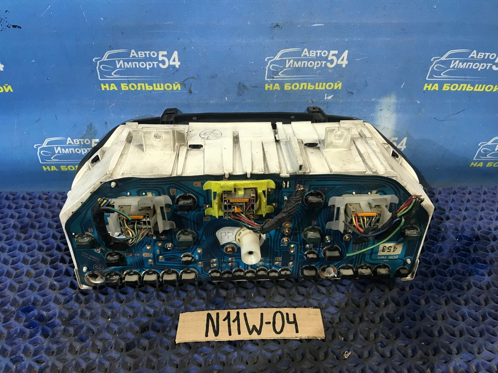 Щиток приборов MITSUBISHI RVR 1996