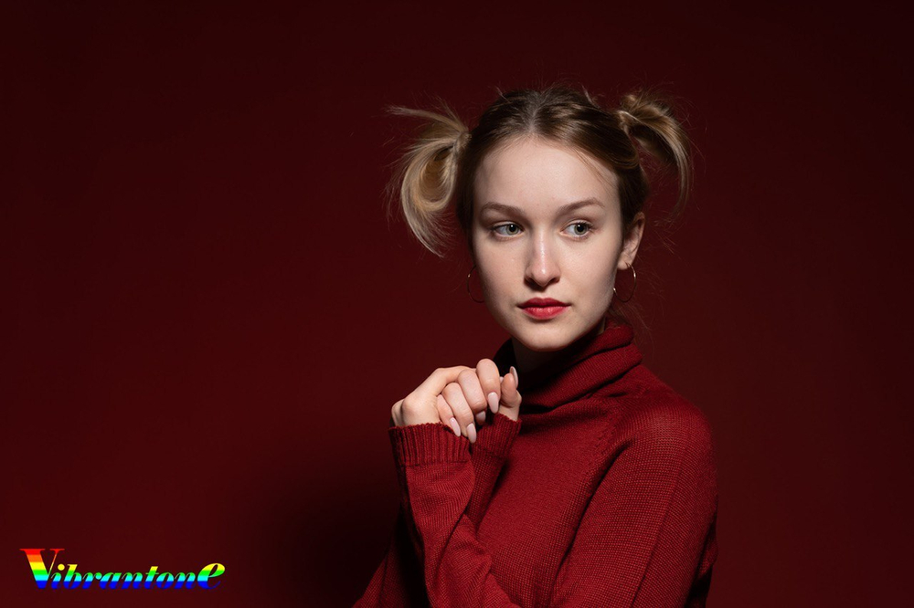 Фон бумажный Vibrantone 1,35х6м Red 16 красный