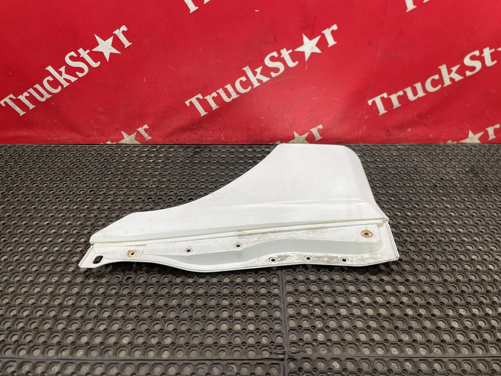 Продолжение двери левой