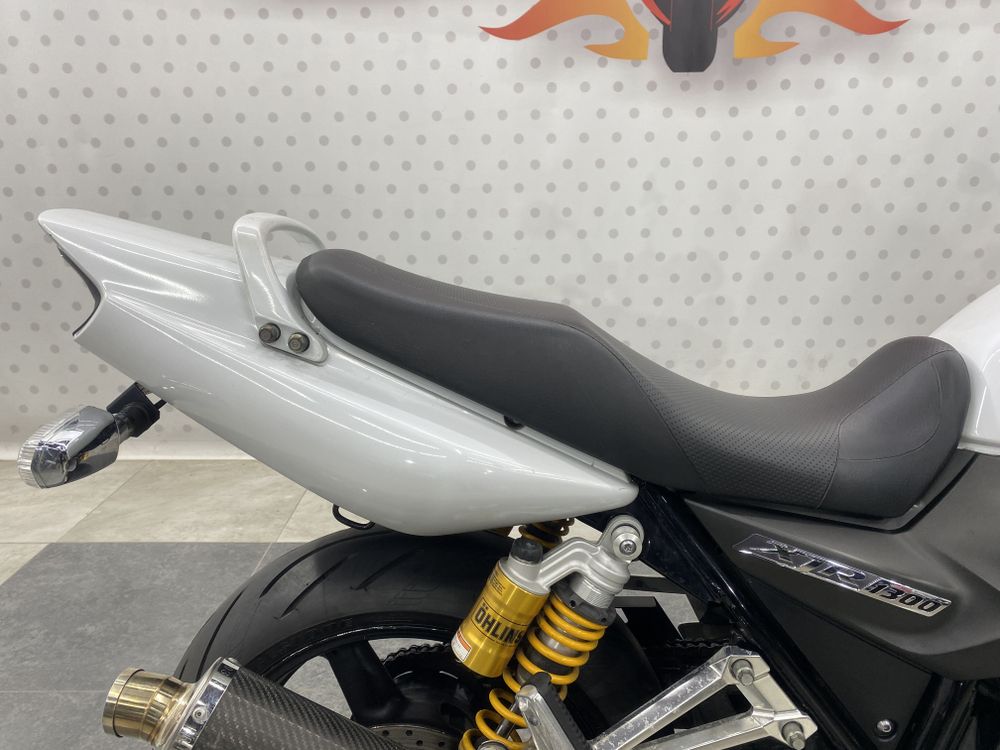 Yamaha XJR1300 , 2011