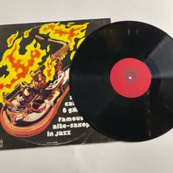 Винтажная виниловая пластинка LP Сборник Джазовых Саксофонистов Famous Alto-Saxophones In Jazz (Болгария 1978)