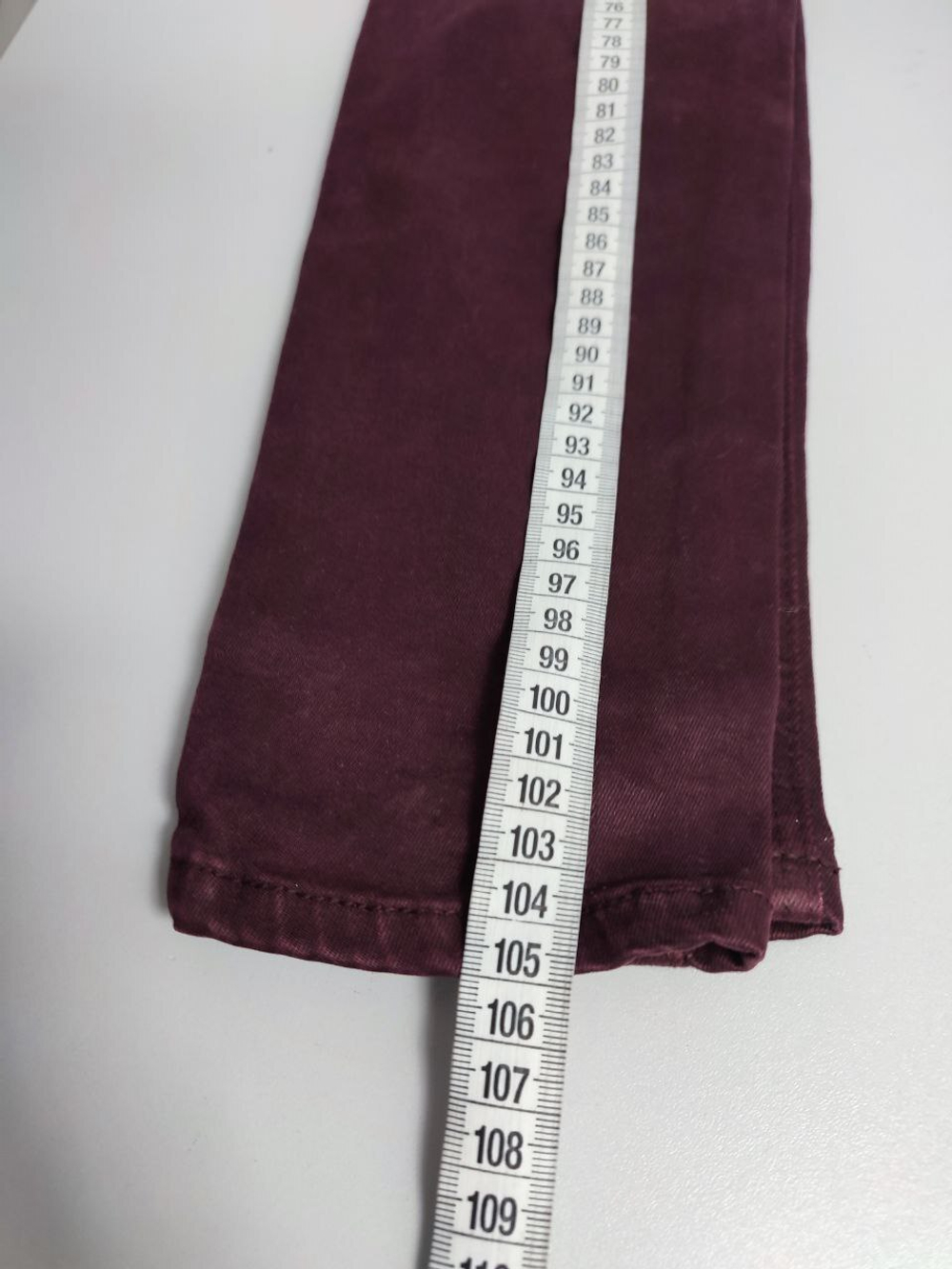 Джинсы Zara базовые 42 размер