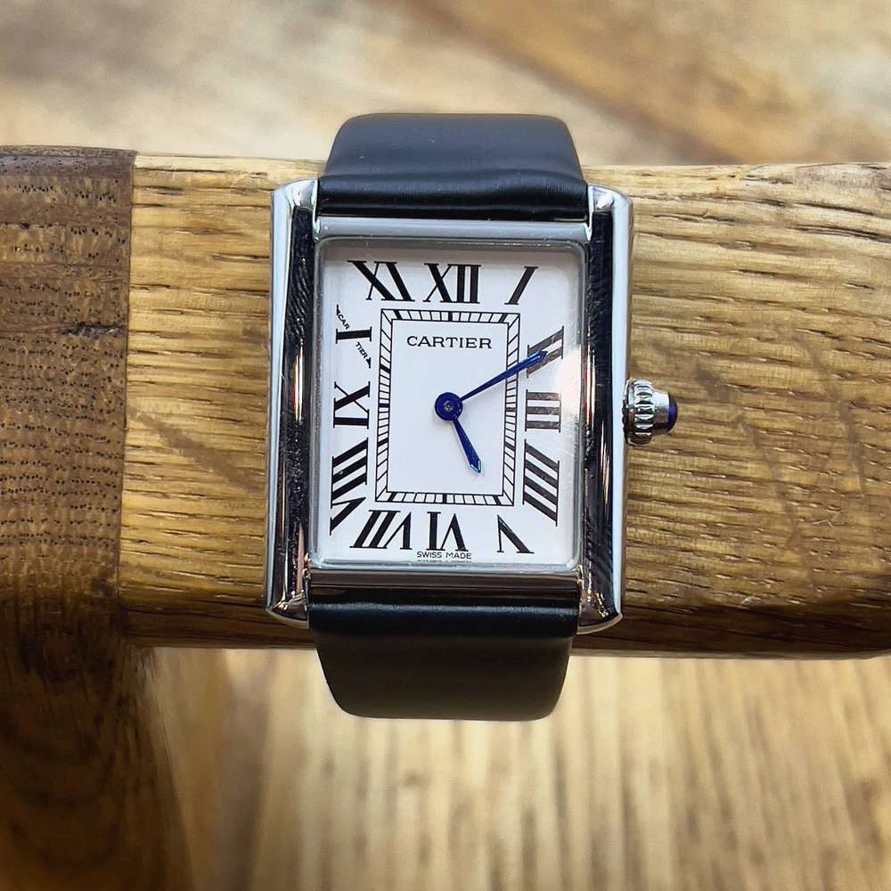 Часы Cartier