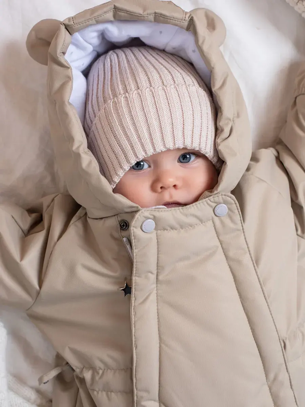 Комбинезон для малыша демисезонный