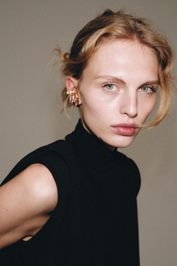 ZARA НАБОР ИЗ 3 СЕРЕГ-КАФФОВ СО СТРАЗАМИ, ЗОЛОТИСТЫЙ