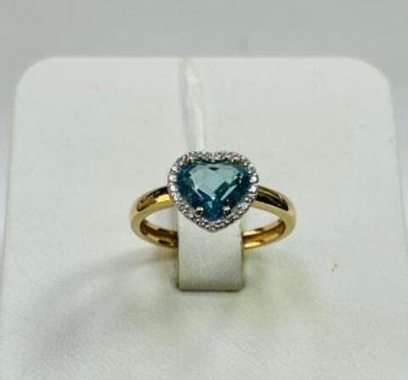 Кольцо Сердце из золота с ситаллом