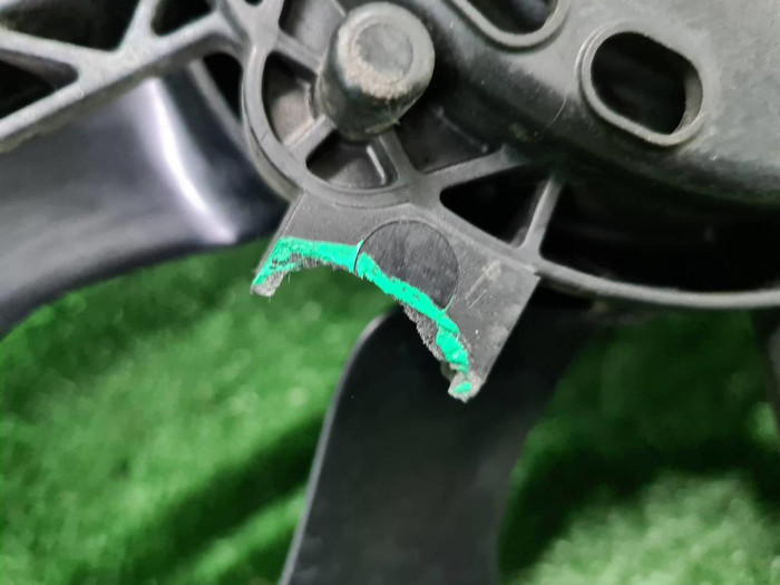 Диффузор с вентилятором Renault Logan 2 (2014-2022)