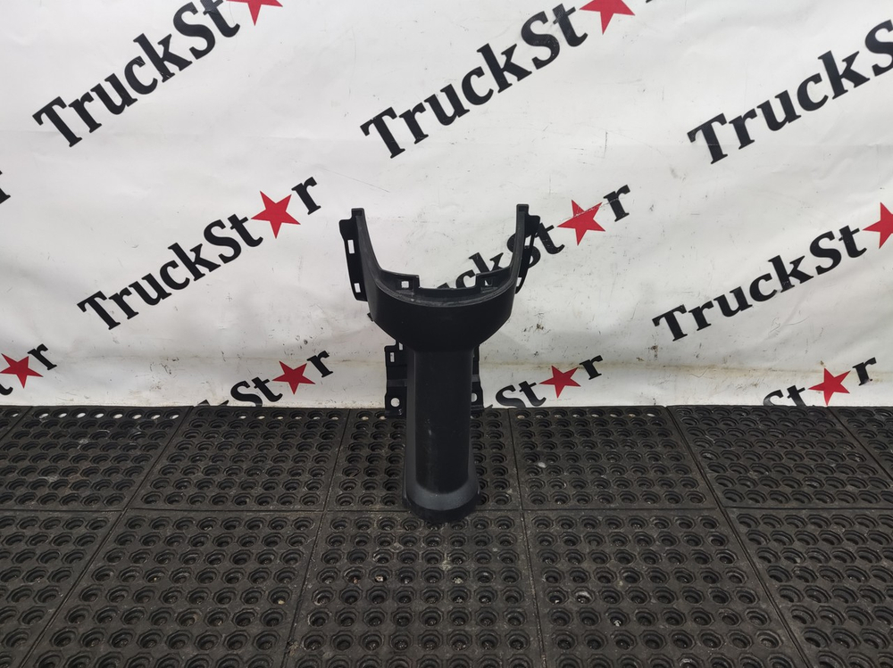 Кожух рулевой колонки 2023г.