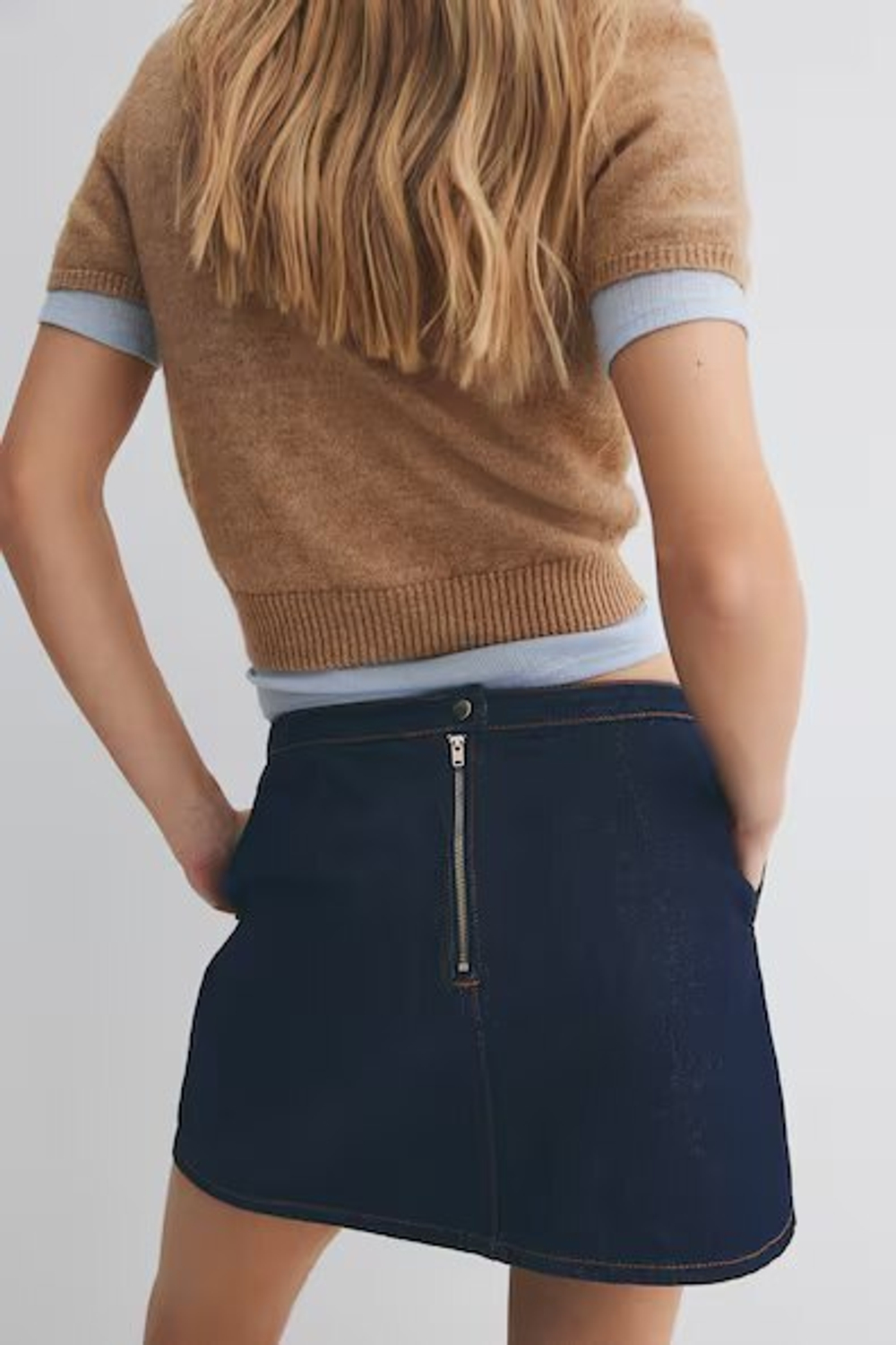 H&M МИНИ-ЮБКА С ВЫРЕЗОМ, ТЕМНО-СИНИЙ