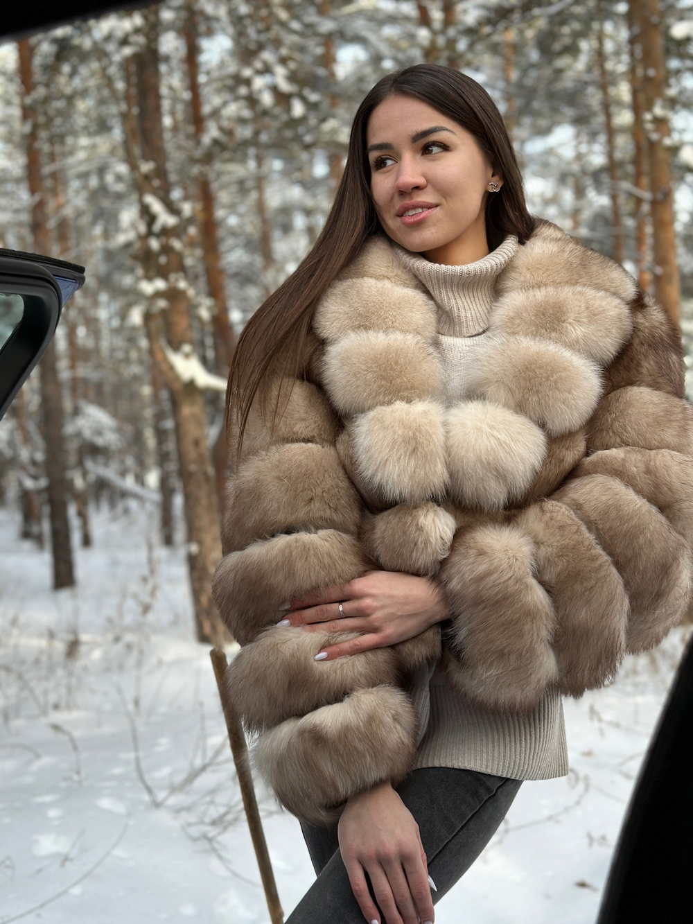 Шуба из песца в цвете «куница» с английским воротником 50см
