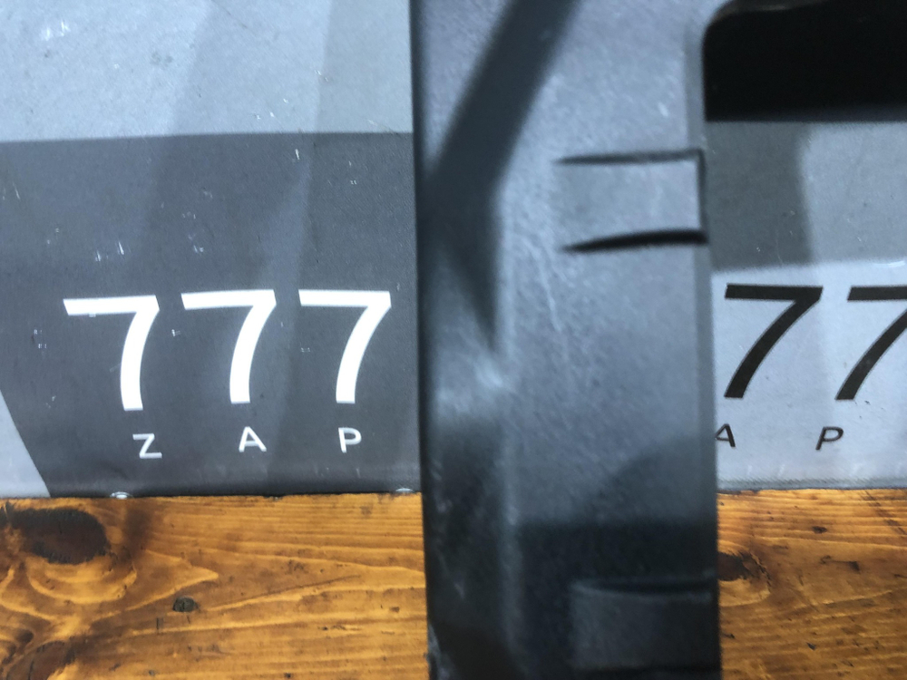 Крышка ДВС J30A декоративная Honda Odyssey  Б/У Оригинал 17121P8EA20