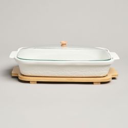 БЛЮДО ДЛЯ ВЫПЕКАНИЯ И СЕРВИРОВКИ LEFARD "MUSE" СО СТЕКЛ.КРЫШКОЙ НА ДЕР.ПОДСТАВКЕ 34,5*21*11СМ 1400МЛ