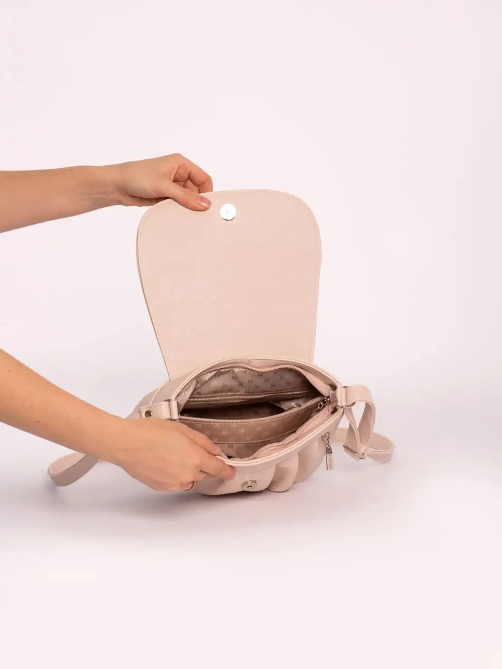 Сумка кросс боди через плечо