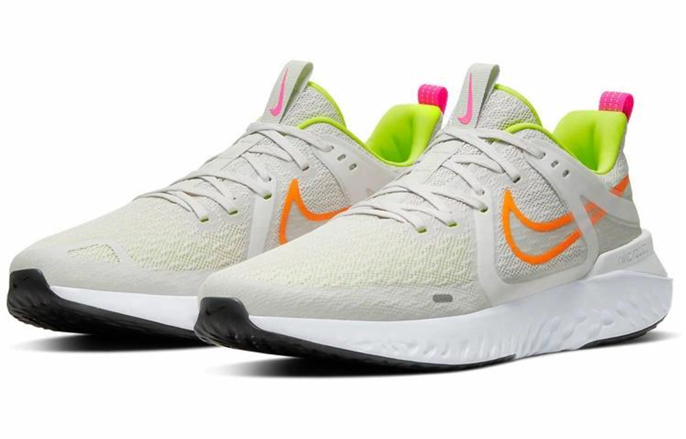 Кроссовки Nike Legend React 2