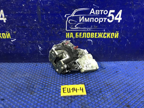 Замок двери задней левой NISSAN BLUEBIRD 1997