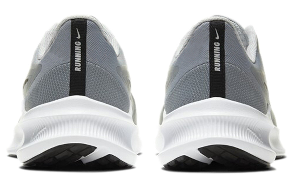 Кроссовки Nike Downshifter 10