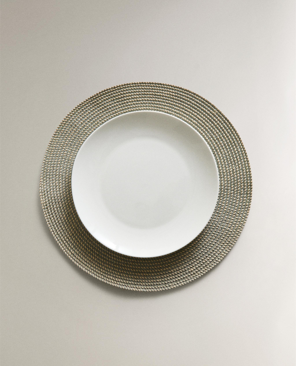 Zara Home сервировочная салфетка из полиэстера, диаметр 38 см (комплект 2 шт.)