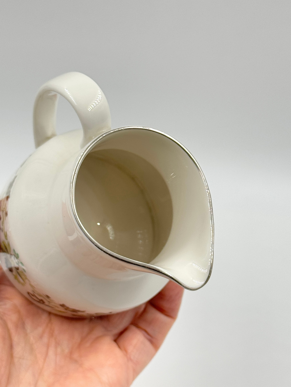 Сливочник Royal Doulton
