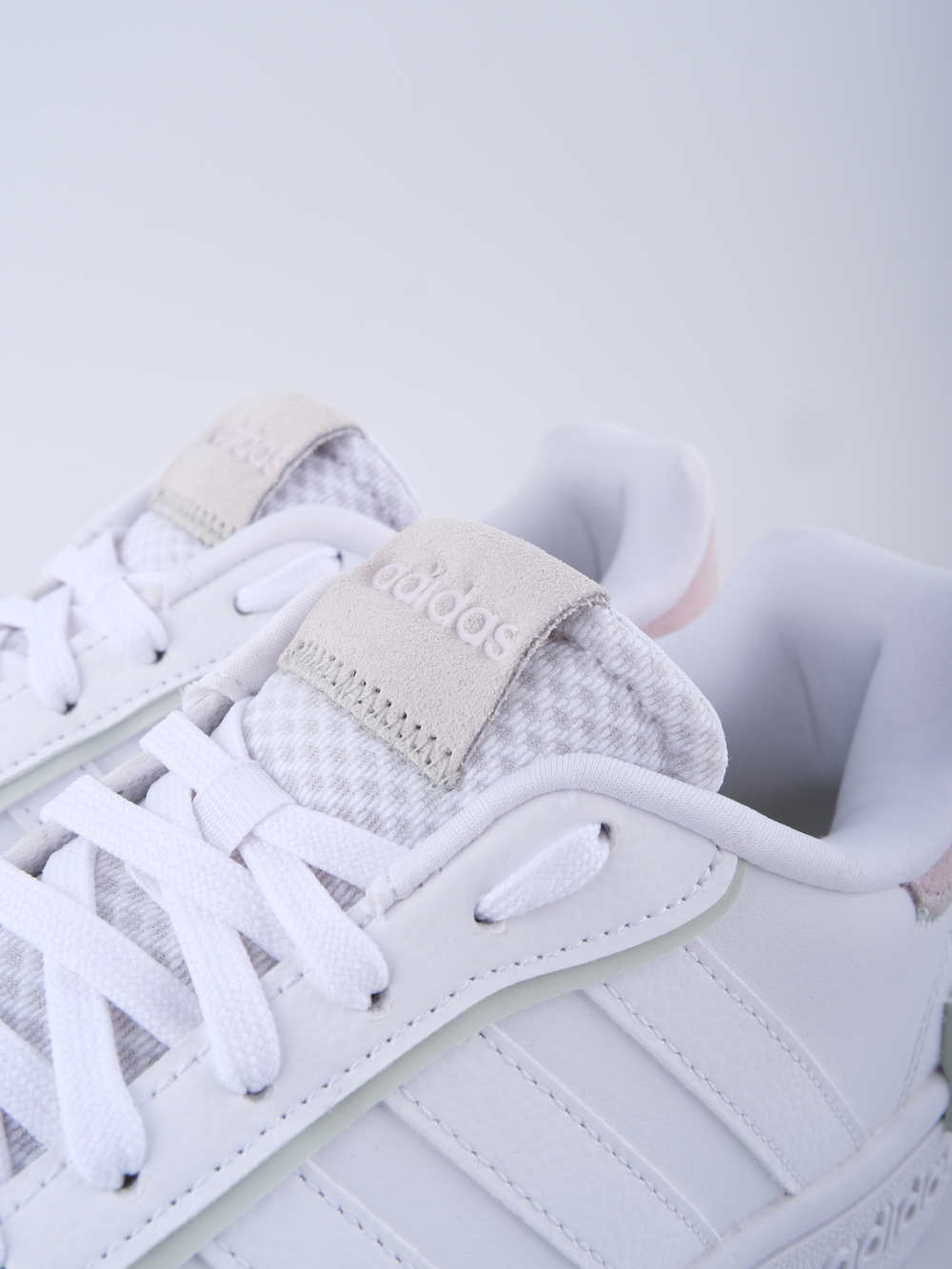 Кроссовки Adidas Postmove SE GZ6786