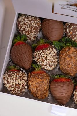 Коробка Шкатулка тюльпаны