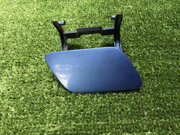 Крышка форсунки правая Mercedes A W176 (2012-2018)