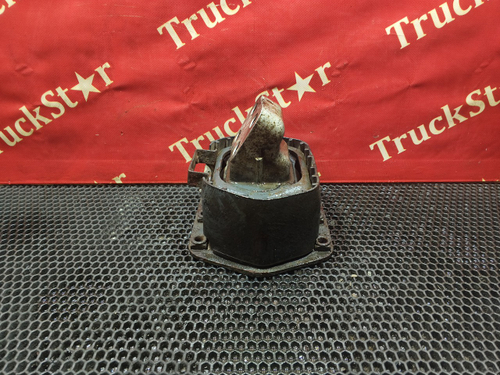 Подушка двигателя задняя