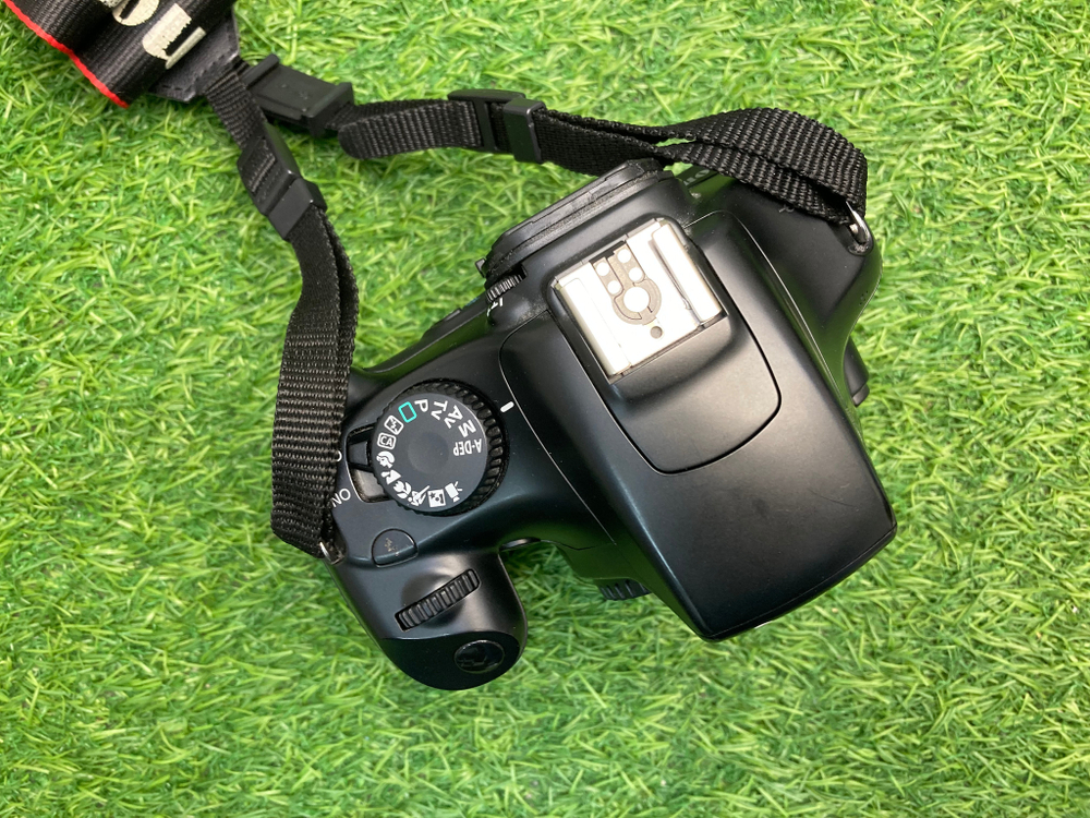 Canon EOS 1100D 4.500 кадров