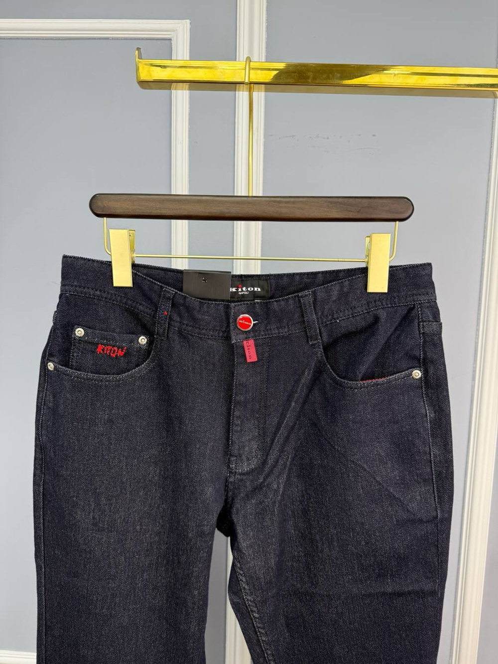 Джинсы Kiton