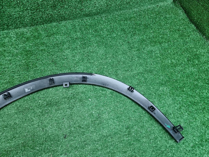 Расширитель передний левый Lexus RX 5 (2022-н.в.)