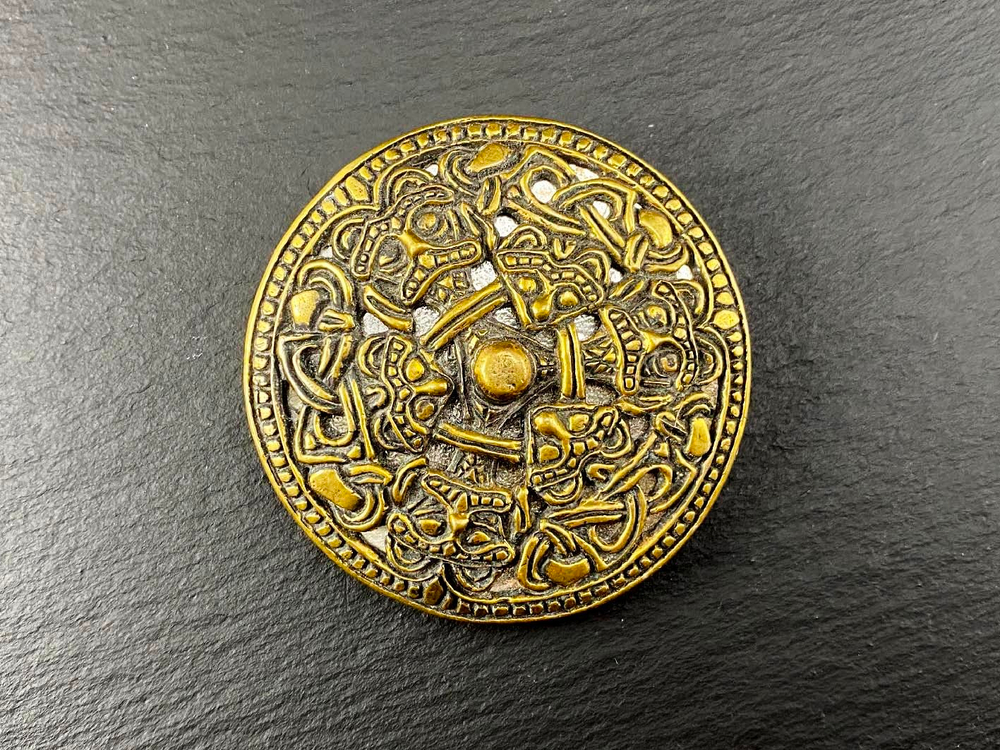 Фибула. Норвегия 10-11 в. с серебрением (круглая)