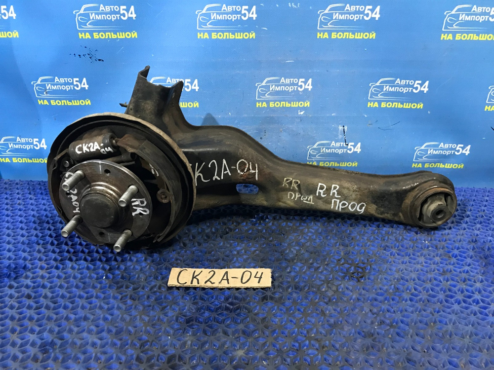 Ступица задняя правая MITSUBISHI LANCER 1998